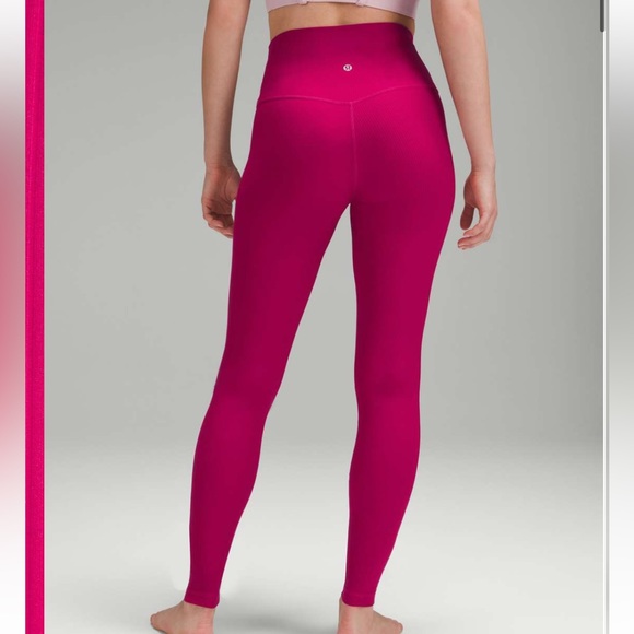 LULULEMON ALIGN HR LEGGINGS 28” in WILD BERRY (WLDB) SZ 8 NWT - Picture 4 of 14
